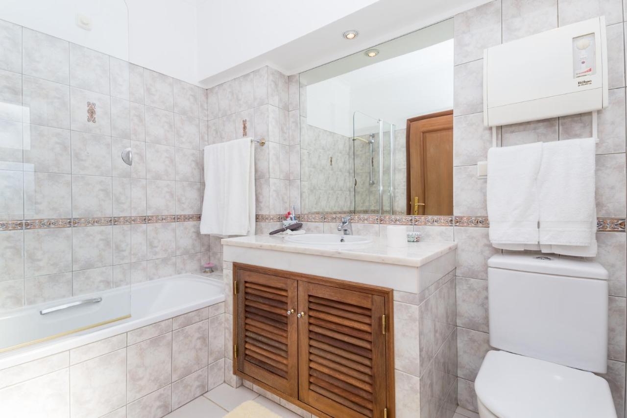 Peaceful 4Br Villa On Gramacho Golf Resort W/ Private Pool لاغوا المظهر الخارجي الصورة