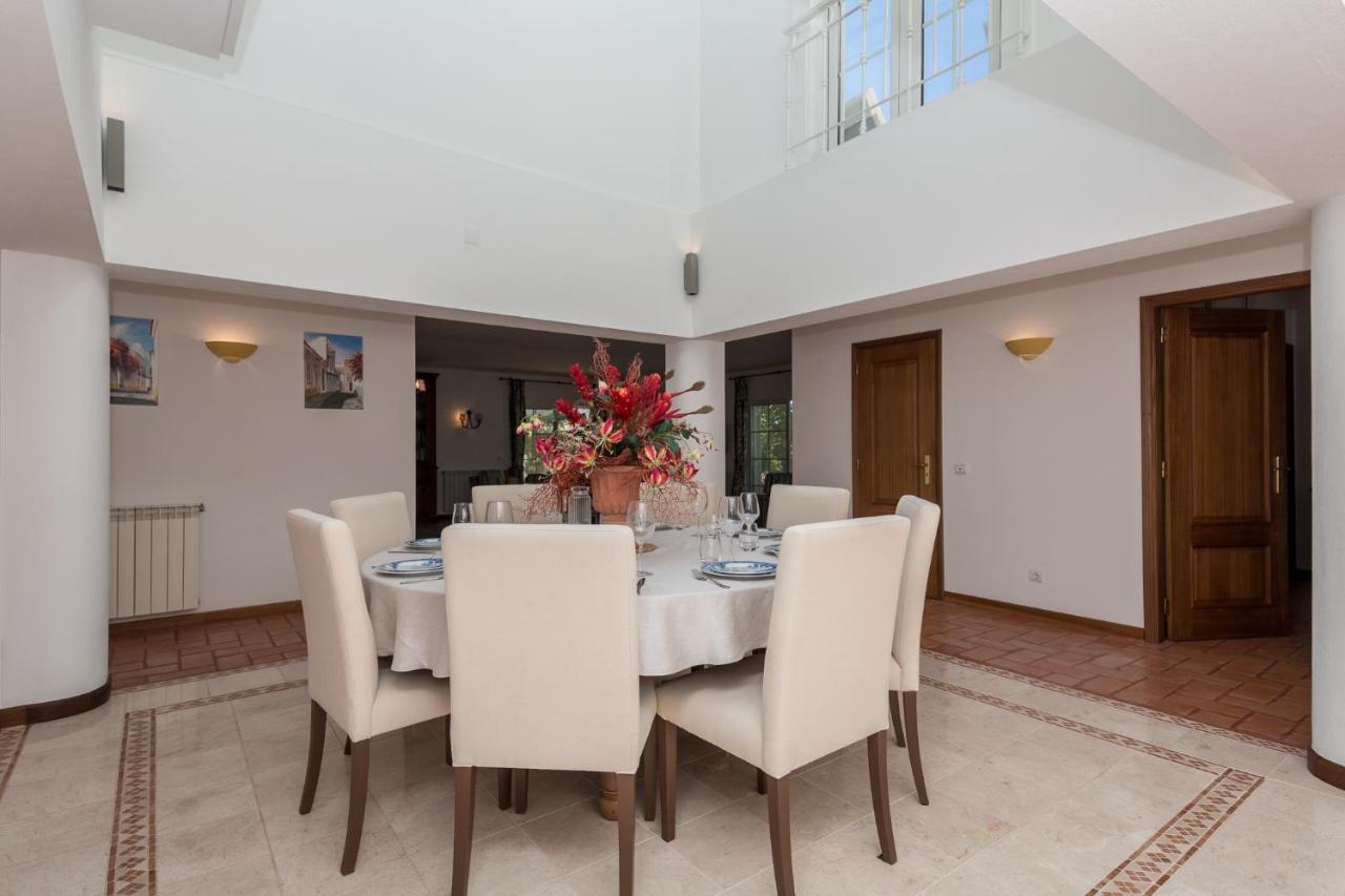 Peaceful 4Br Villa On Gramacho Golf Resort W/ Private Pool لاغوا المظهر الخارجي الصورة